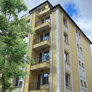  Apartamento Coop Apartments,
