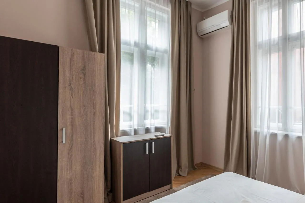 Luxury Apart Vitosha Boulevard Sofía 0*,  Bulgaria
